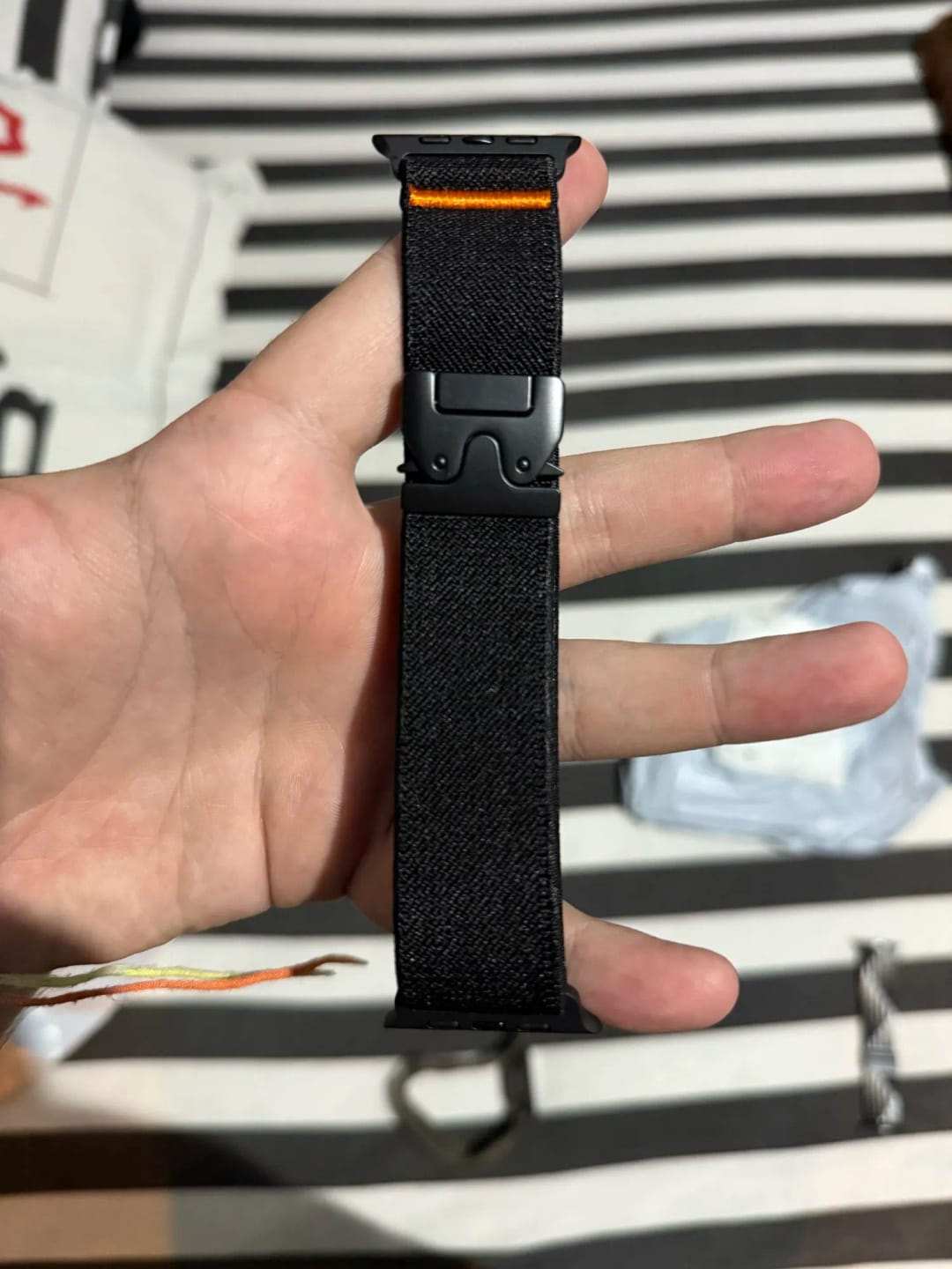 Customer photo review of bandkult Apple Watch Armband "Skydive"