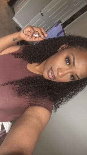 Customer photo review of [Clearance Sale] Kinky Curly V Part Wig Human Hair Glueless Wig Pre-plucked
