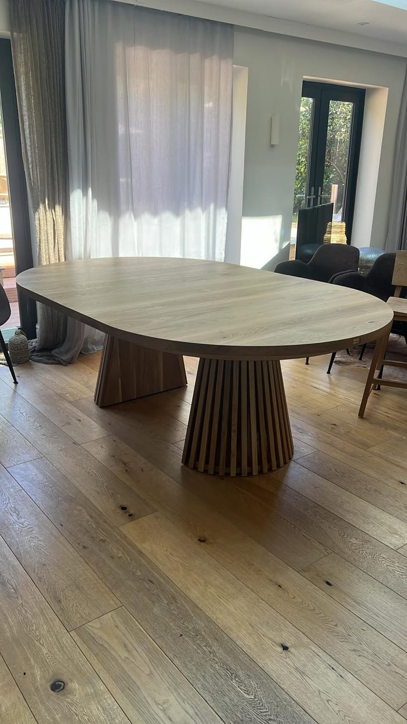 Customer photo review of Vivien Round Extendable Dining Table in Natural Oak