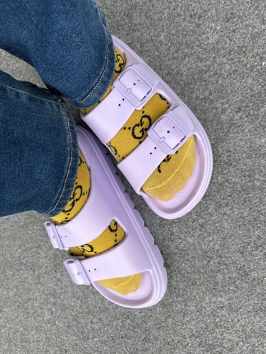 Customer photo review of HappyFlops