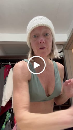 Customer video review of Besque™ Magic Body Oil - 100ml