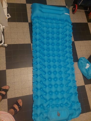 Avis photo d'un client sur MATELAS GONFLABLE COZIYA