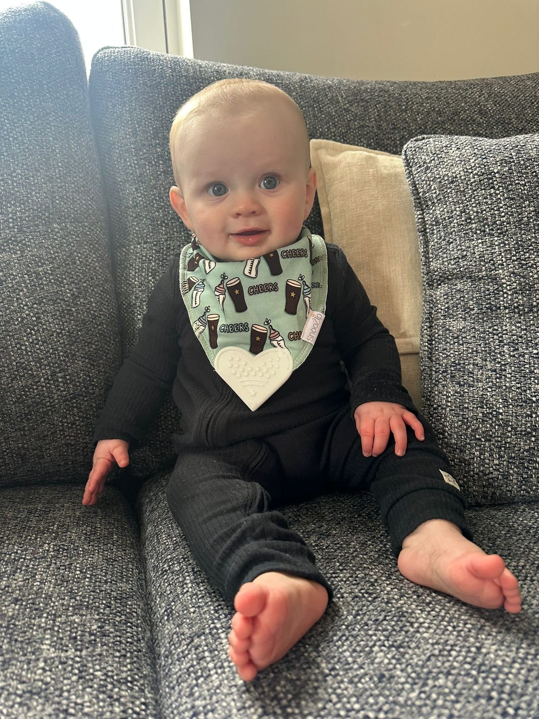 Customer photo review of Bainne Teething Bib