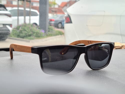 Customer photo review of BAMBOO™ - 2024 Designer Sonnenbrille Handgefertigt aus Edlem Naturholz