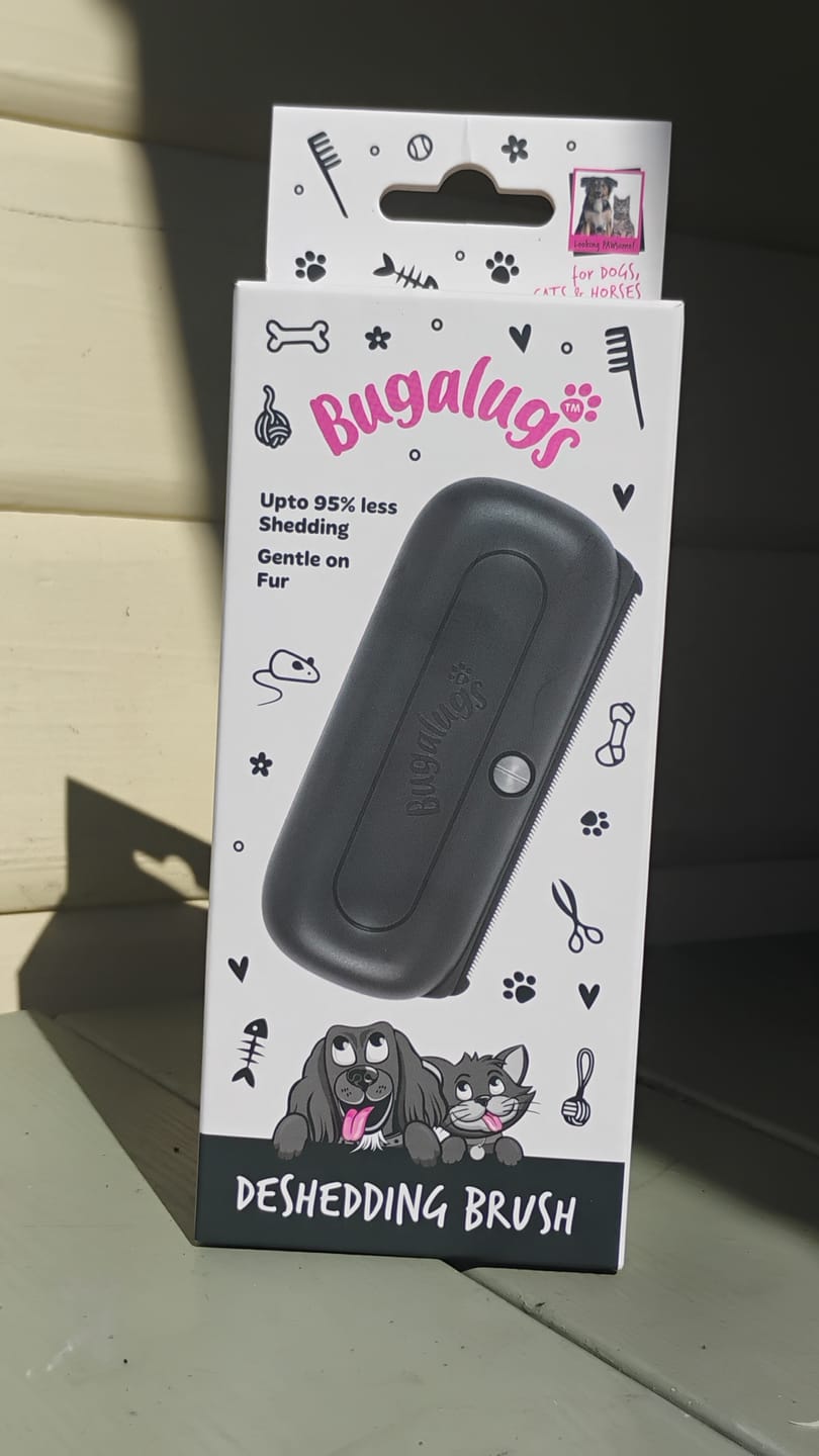 Customer photo review of Deshedding Brush (Black)