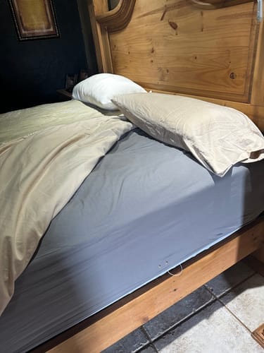 Customer photo review of Terra - Grounding Bed Sheet