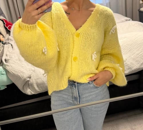 Customer photo review of Oversize Mini Schleifen Cardigan