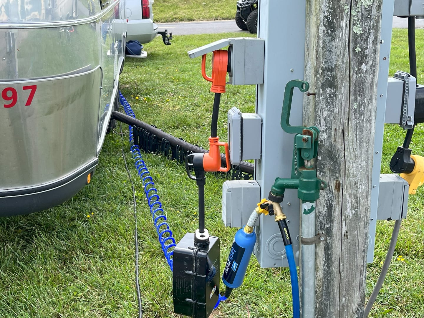 Customer photo review of AIR GEAR Nickel-plated Power Adapter Set