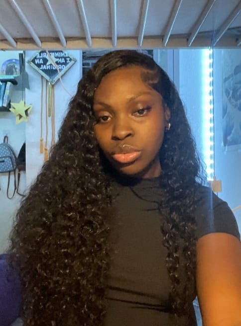 Customer photo review of MORE FACE Deep Wave Curly Human Hair Wigs 13x4 13x6 Transparent Lace Front Human Hair Wigs