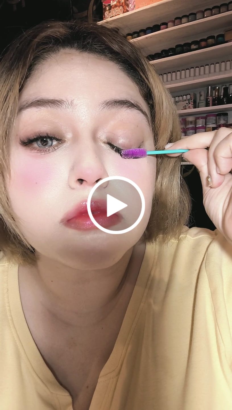 Customer video review of Rome Gray Colored Contact Lenses