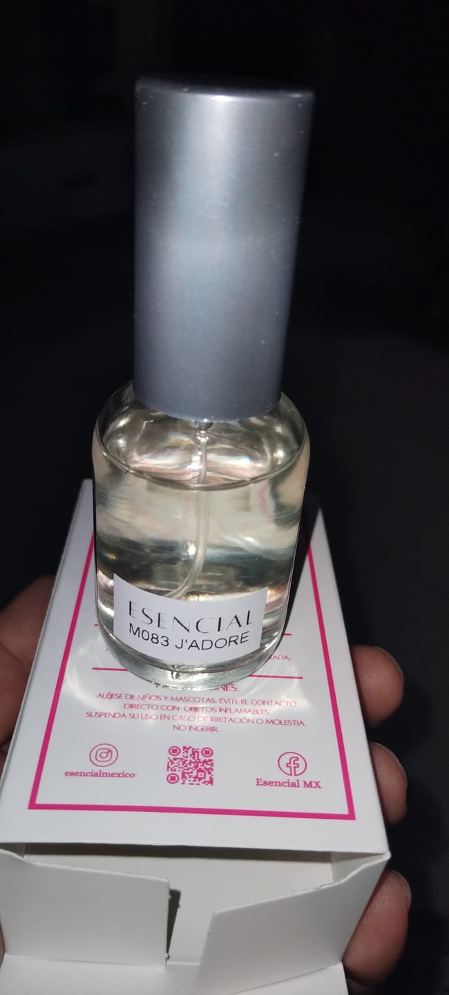 Customer photo review of M083 Inspirado en: J'adore - Christian Dior