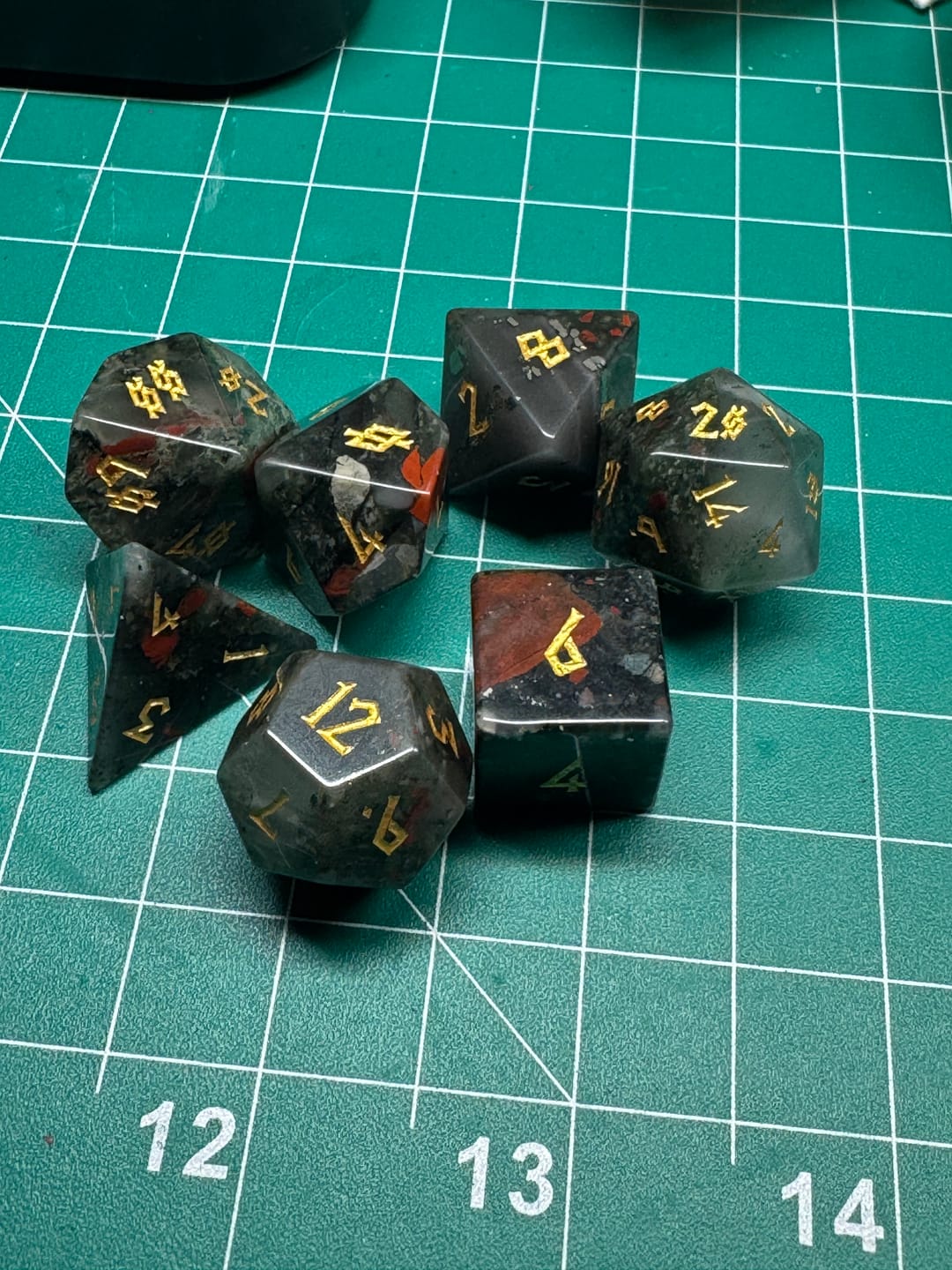 Customer photo review of African Bloodstone Stone Dice Set