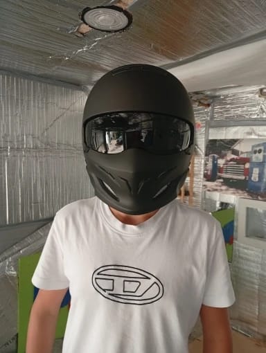Customer photo review of 'Air Force' Open Helmet with Retractable Visor