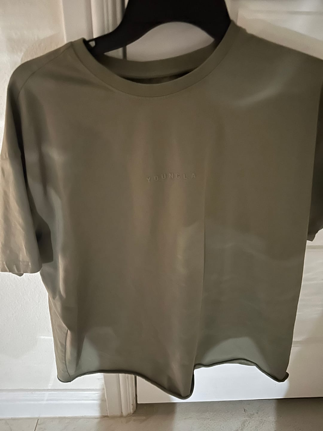 Customer photo review of 4097 - Cropped Tailored Tees