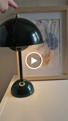 Customer video review of Bordslampa - Svamplampa Flowerbud - Batteridriven 5000 mAH