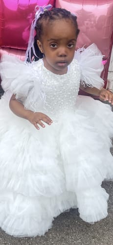 Customer photo review of Children's Short Birthday Dress White Pearl Sequin Princess Dress