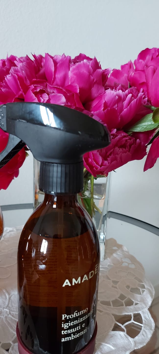 Customer photo review of Profumo "Ambre" - Igienizzante tessuti e ambienti 300ml