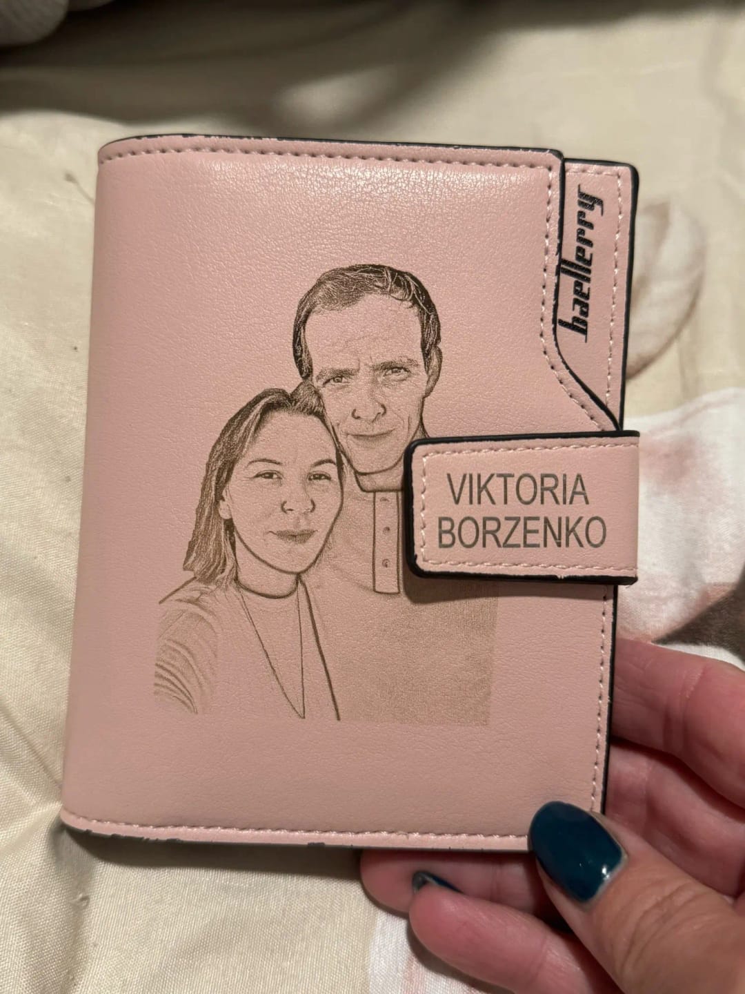 Customer photo review of PU Leather Wallet Photo Name Tri-Fold Zipper — Black | KIMLUD