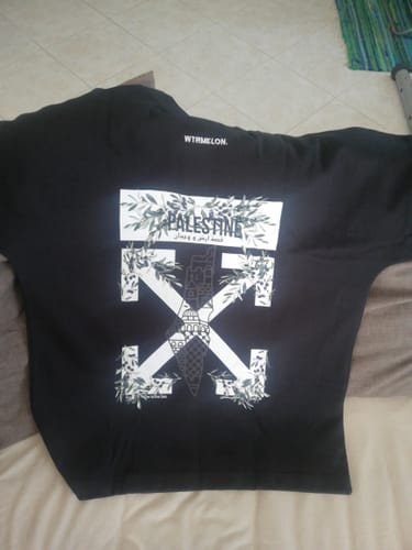 Customer photo review of OFF the Map