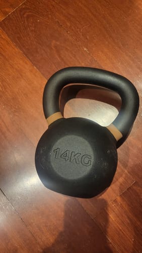 Customer photo review of B-WARE Strength Shop Cast Iron Kettlebells - Single Mould, Powder Coated, 4-64KG
