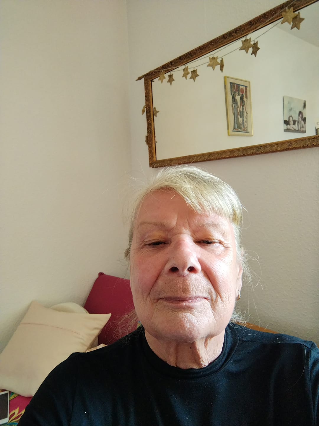 Customer photo review of Luxury Glow AntiAging-Creme