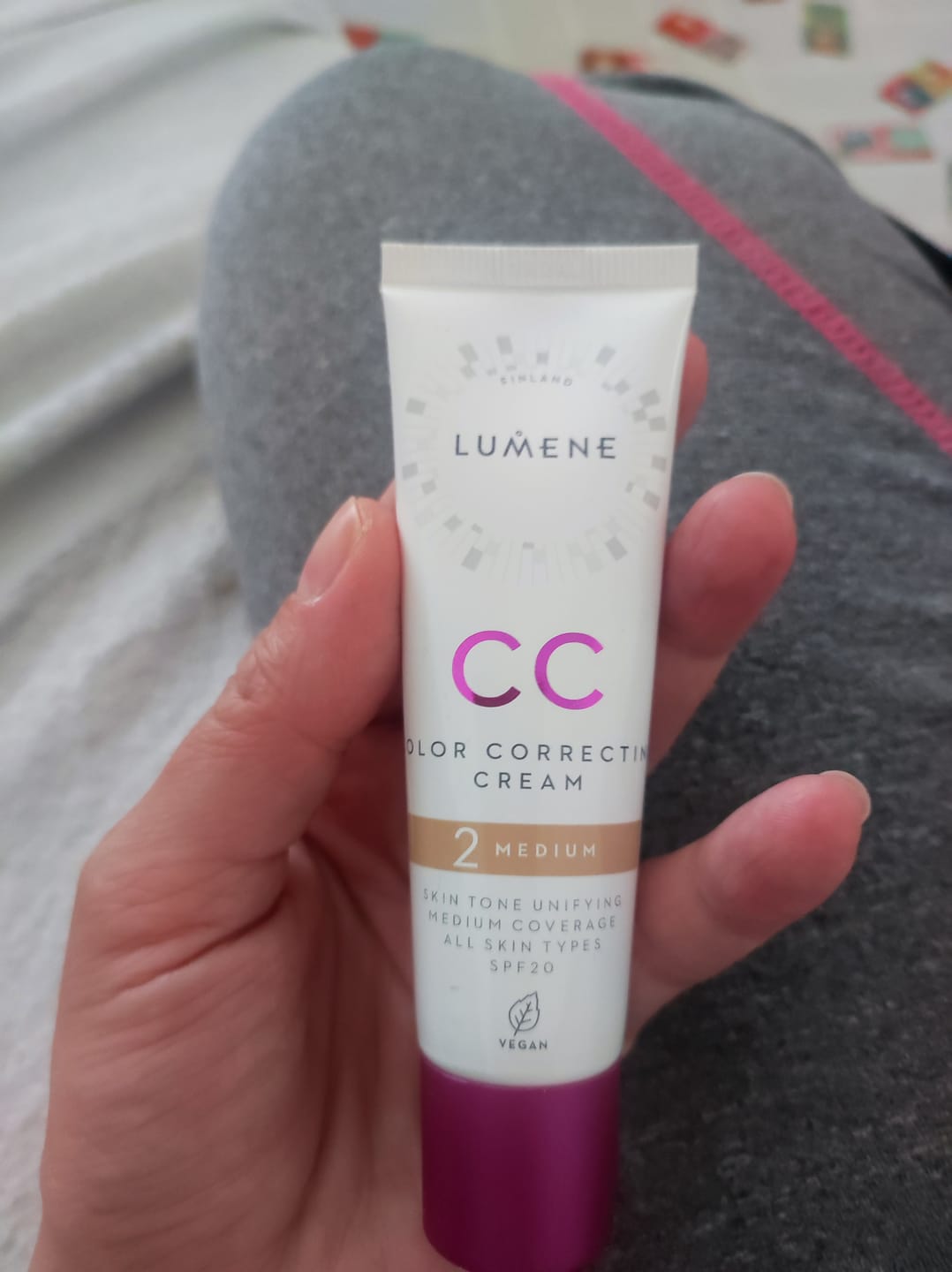 Customer photo review of Lumene CC cream - Веган CC Крем "Абсолютно съвършенство" 7в1 SPF 20