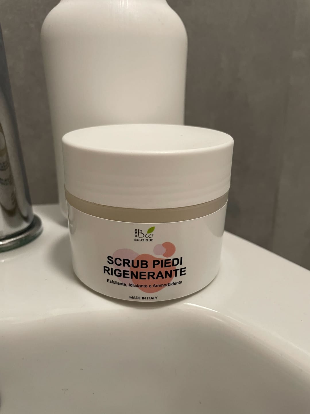 Customer photo review of Scrub Piedi Rigenerante