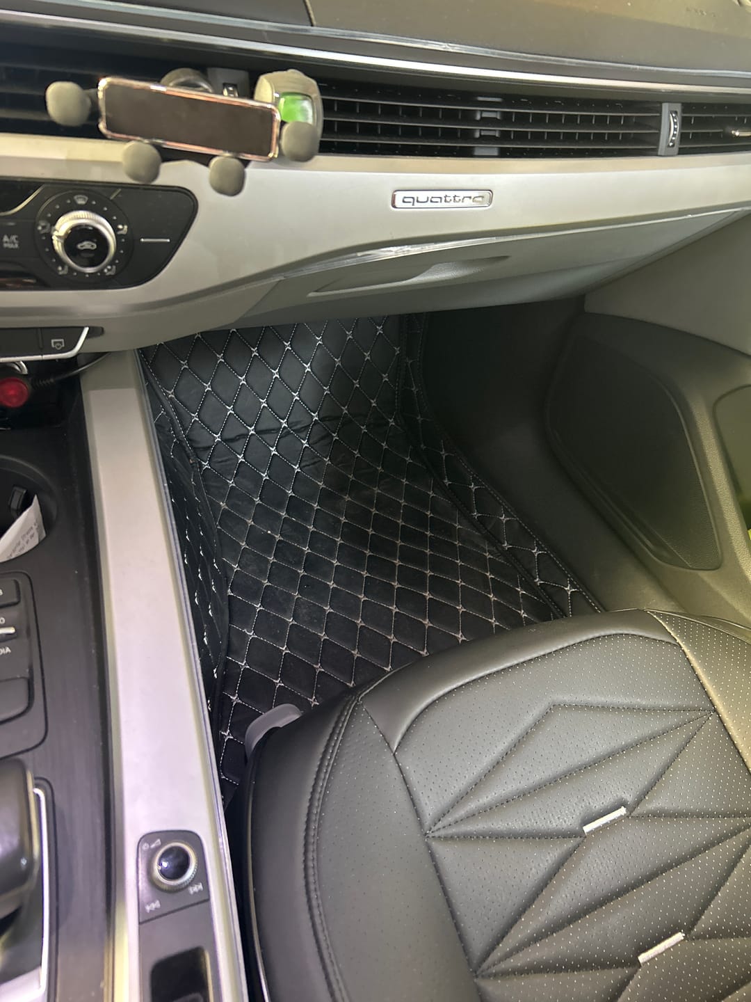 Customer photo review of DIARDI KOFFERRAUMMATTEN