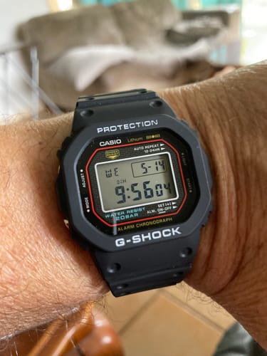 Customer photo review of Casio G-SHOCK Quartz Watch DW5000R-1A