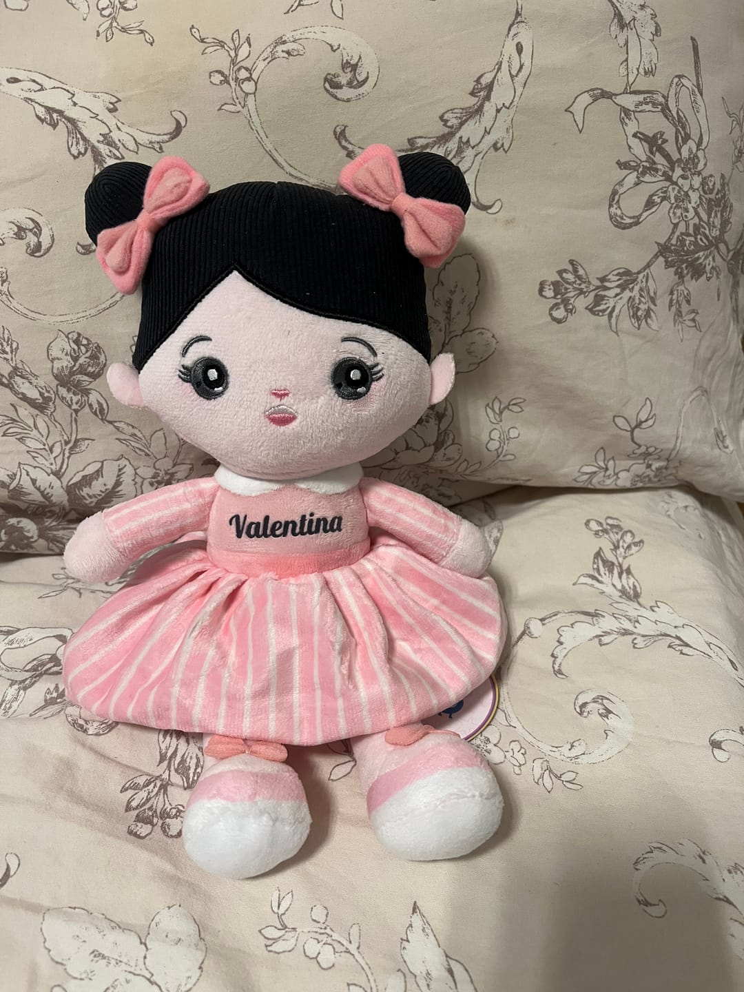 Customer photo review of Personalisierte Plüschpuppen mit Offenen Augen im Schwarzen Haar