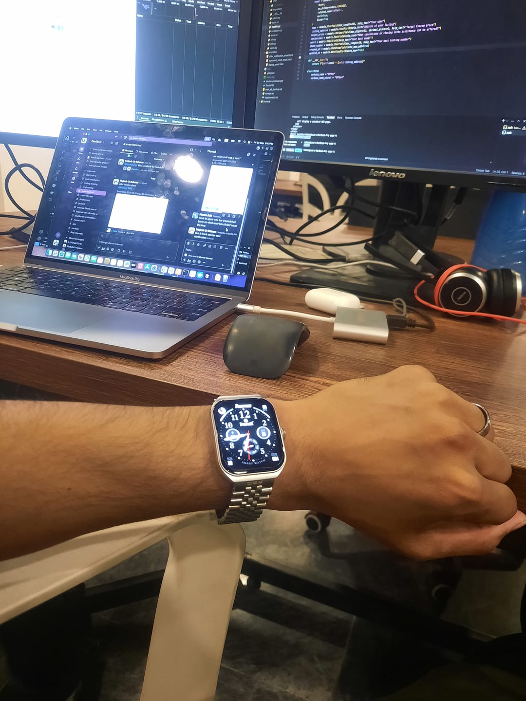Customer photo review of Prestige Chain Smartwatch + Silicon Strap