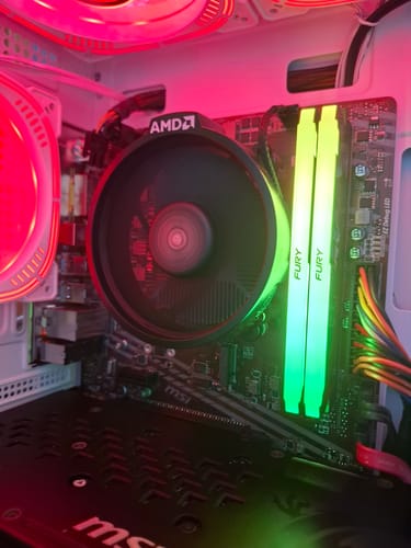 Customer photo review of Procesador AMD Ryzen 5 5500 6 Núcleos 3.6GHz 16MB caché Socket AM4