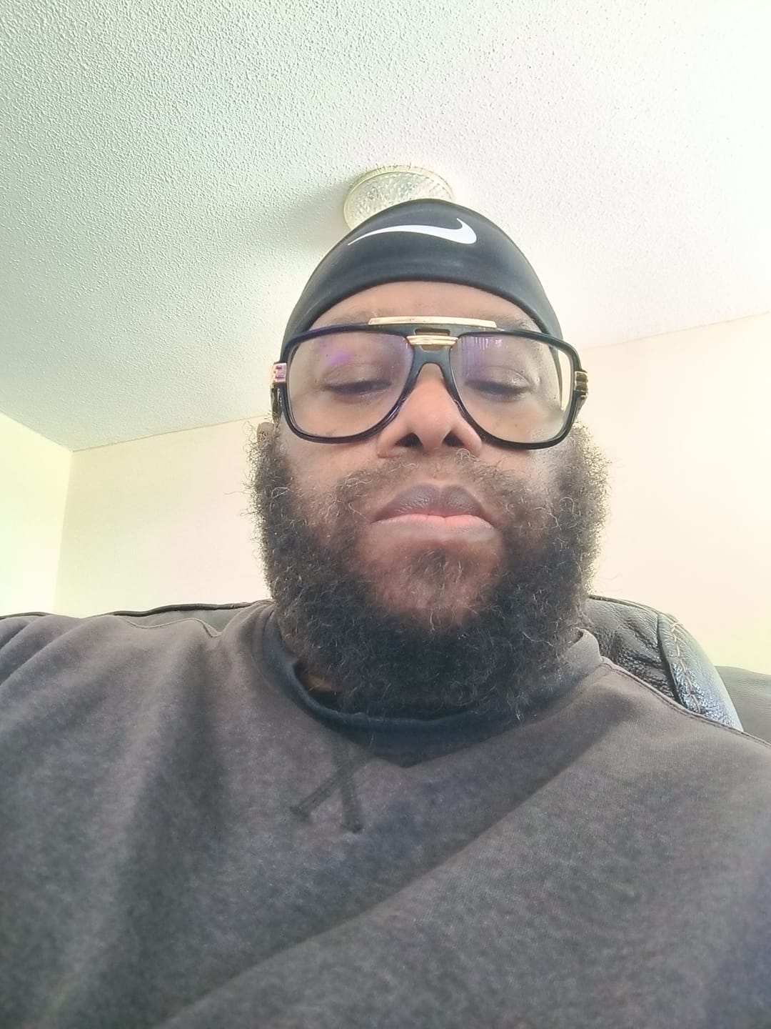 Customer photo review of Beard Oil + Flight of (5) Beard Conditioners
