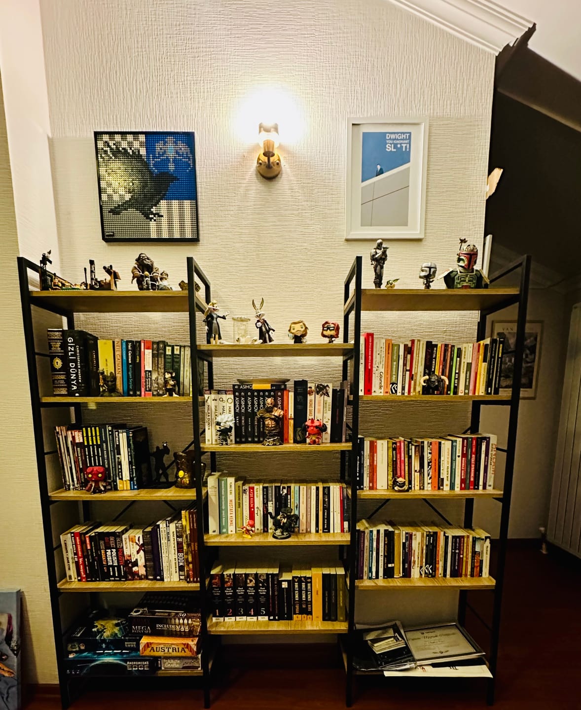 Customer photo review of Rani HC107 Metal 14 Raflı Geniş Kitaplık Ofis Çalışma Odası Çocuk  Odası Sepet Ceviz