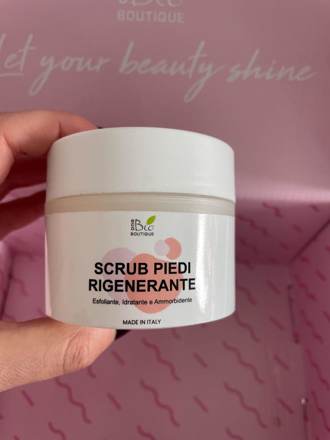 Customer photo review of Scrub Piedi Rigenerante
