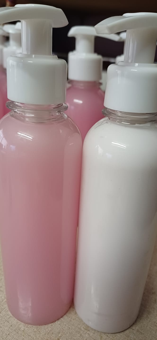 Customer photo review of Brightpack Body Wash #29 (White Label Lab)