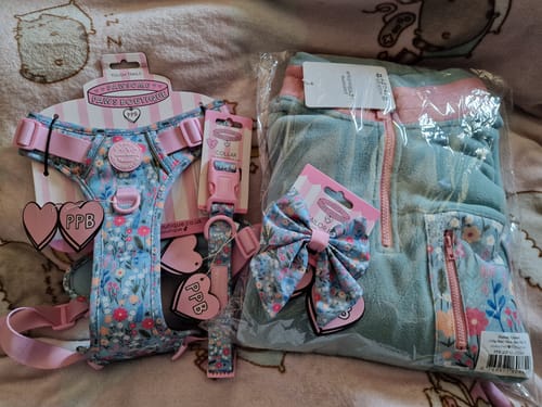 Customer photo review of 1/4 Zip Fleece - Fleece - Whimsical Wildflowers