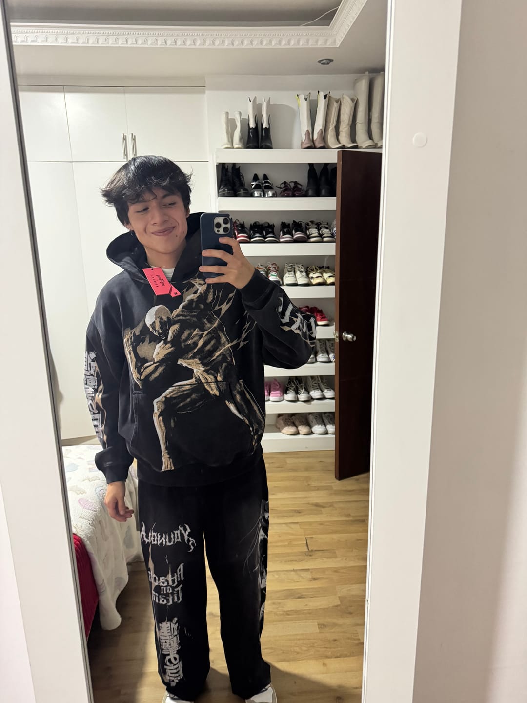 Customer photo review of 5129 - AOT©  x YLA Pullover Hoodies