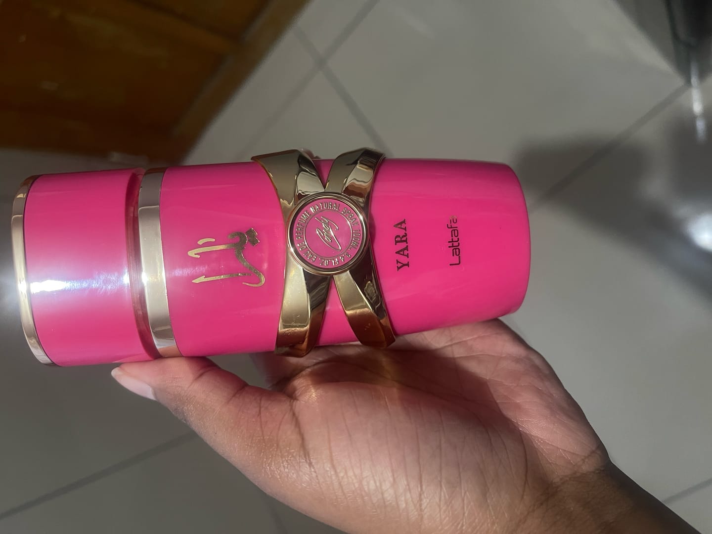 Customer photo review of Yara Candy Lattafa Perfumes 100ml