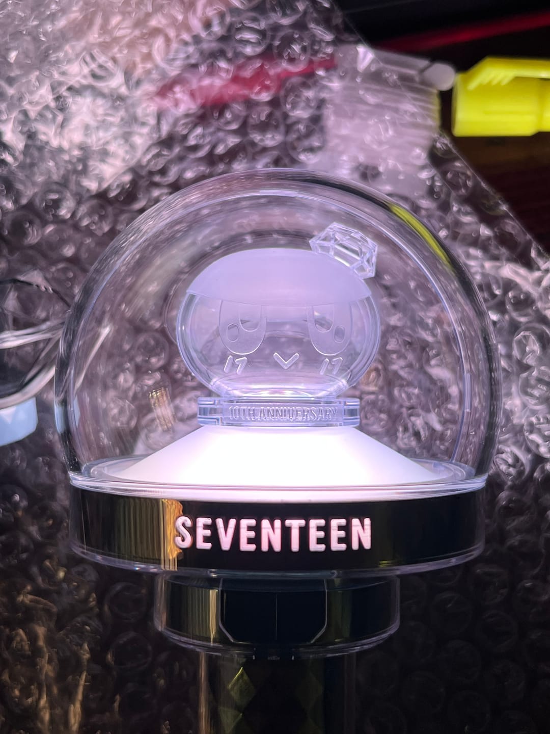 Customer photo review of [2ND PRE-ORDER] SEVENTEEN - BONGBONGEE OFFICIAL LIGHT STICK PARTS KEYRING
