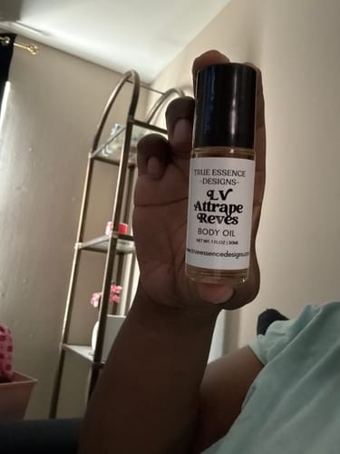 Customer photo review of CRD874 Carmina Body Oil  - Women