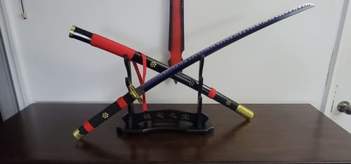 Customer photo review of Ichigo Bankai Katana Sword Bleach (Carbon Steel 1060)