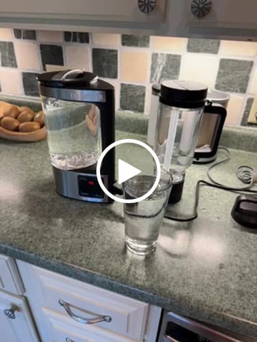 Customer video review of HydroPitcher 68oz – Advanced Hydrogen Pitcher with Chlorine Removal