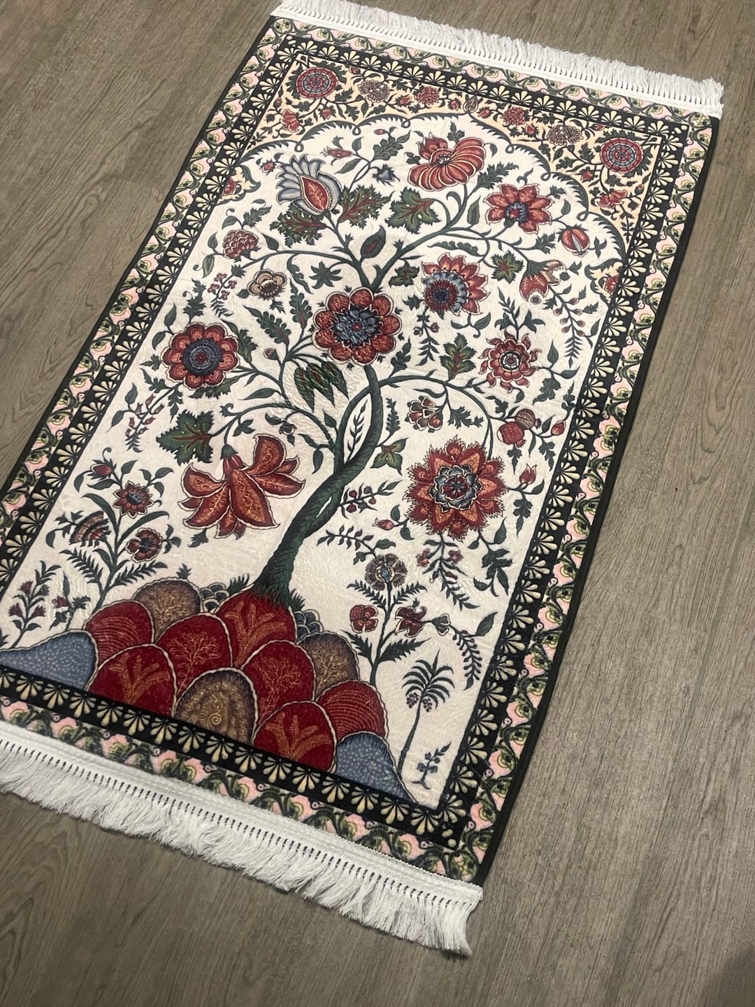Customer photo review of Floral  Padded Prayer Mat