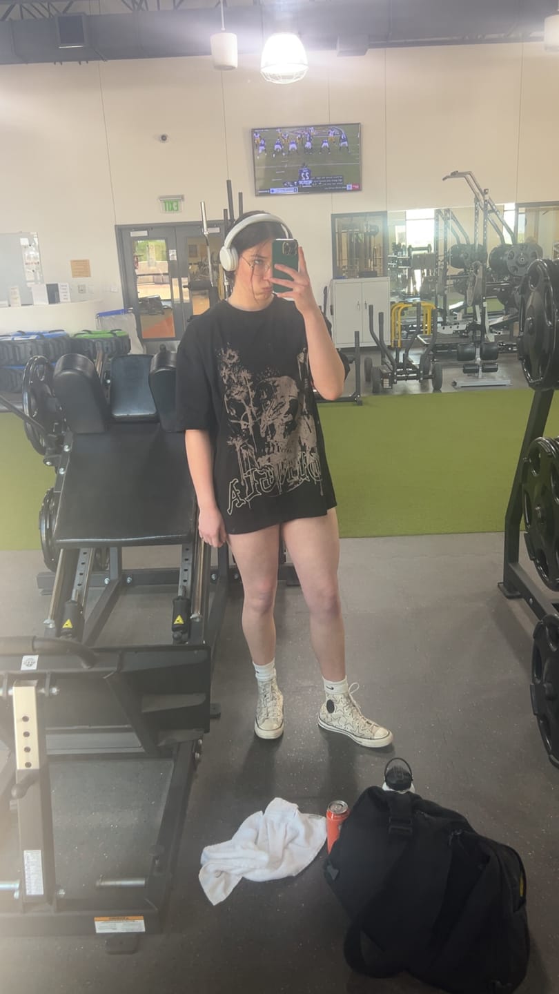 Customer photo review of W427 Phantom Oversized Tees