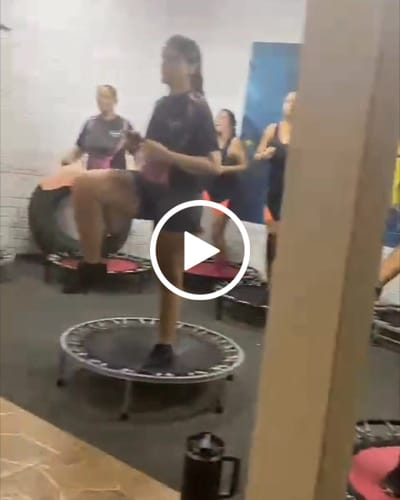 Customer video review of Mini Jump Trampolim Profissional 32 Molas