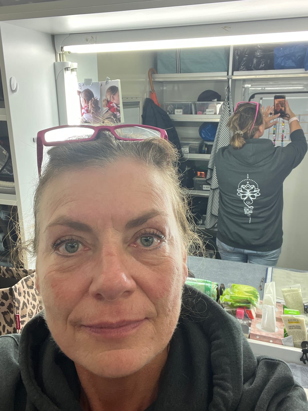 Customer photo review of Unalome Bio Hoodie Unisex