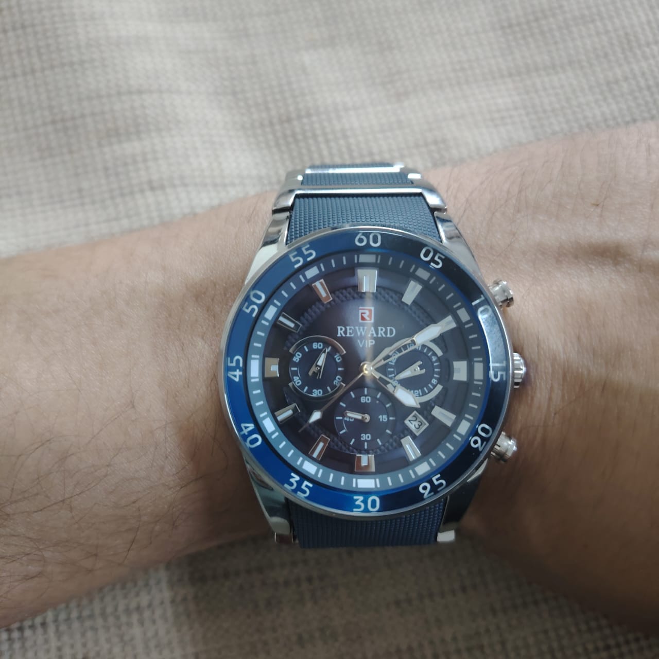 Customer photo review of REWARD Men's Luxury Watch – Elegant Timepiece