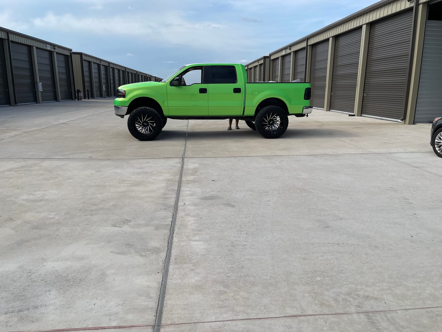 Customer photo review of Candy Metallic Neon Green vinyl wrap