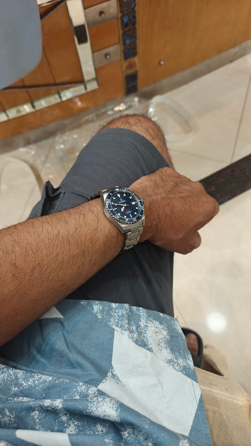 Customer photo review of SEATURTLE.OCEAN(TITANIUM) - Automatic Titanium Diver Watch | Sea Blue/Ti-bracelet